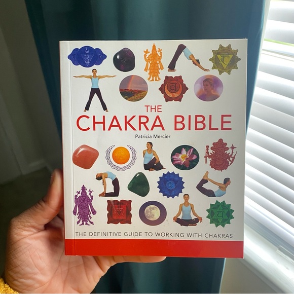 The Chakra Bible - Paperback Edition - Picture 2 of 6